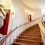 Il salotto del conte